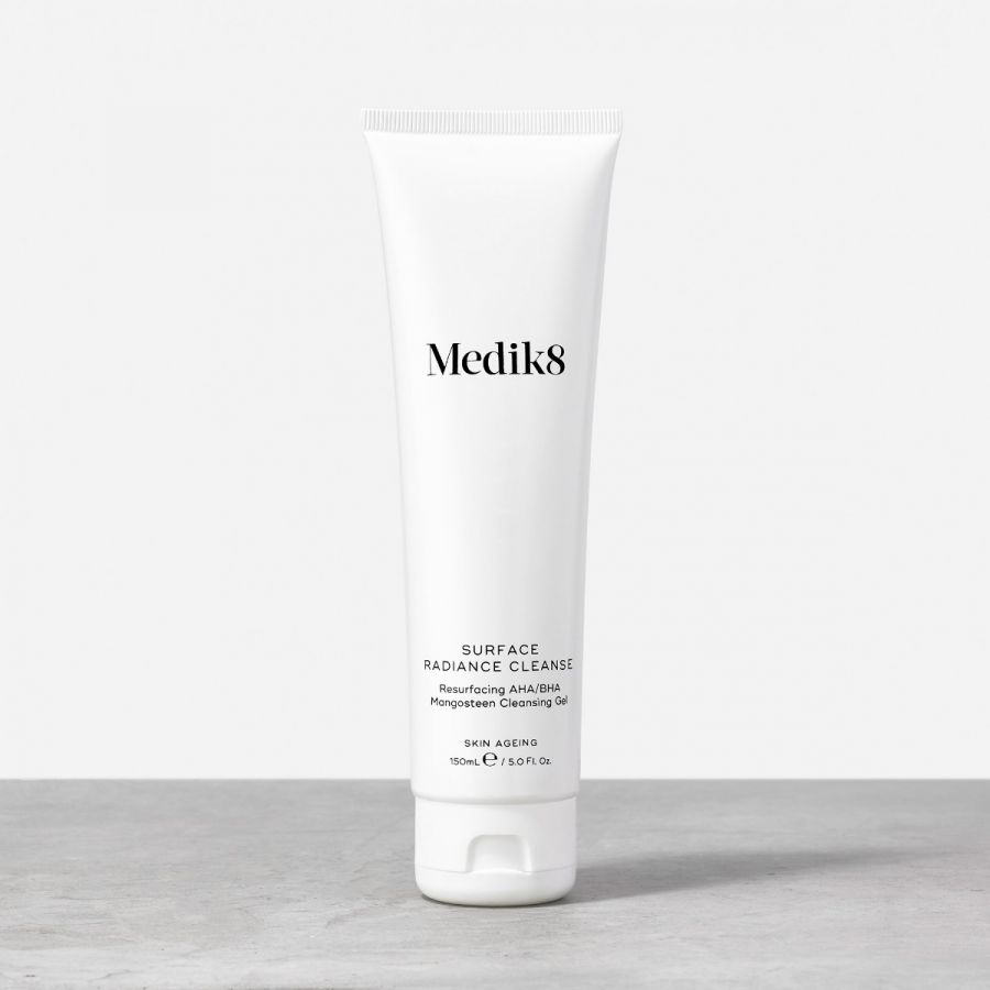 Medik8 Гель для умывания с гидроксикислотами Surface radiance cleanse