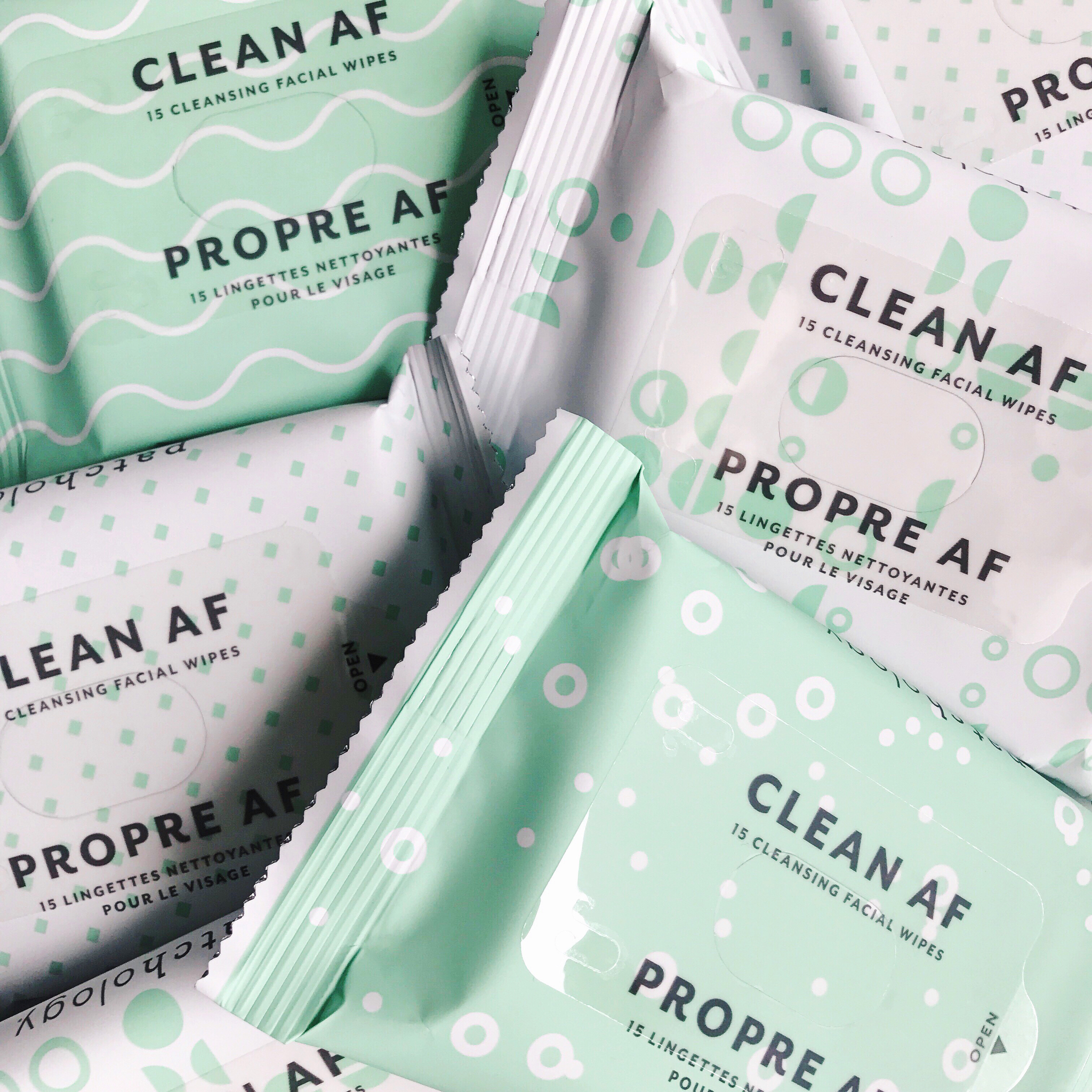 Patchology Очищающие салфетки для демакияжа Clean AF facial cleansing wipes